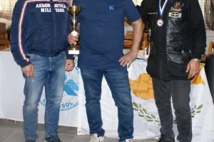 Ο Ντίνος Κωνσταντίνου κέρδισε  το «Κύπελλο Λεμεσού» στο κόμπακ!