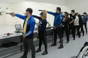 «Πιστόλια» γένους … θηλυκού!
