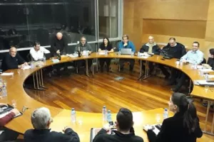 Η ΚΟΠΕ έκοψε τη βασιλόπιτα για το 2020 – Το χρυσό φλουρί στην Κ. Μακρή