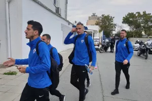 Άφιξη αποστολής/ΑΝΟ (βίντεο-φώτος)