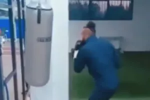 Μποξ στο Κολόσσι