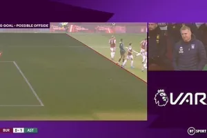 Πάλι τα ίδια - Αυτό είναι οφσάιντ... για το VAR!!