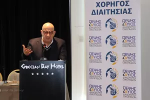 Αυστηρό μήνυμα Κούμα στους διαιτητές: "Η δική σας απόδοση θα δείξει αν θα φέρουμε ξένους"