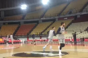 Πρωτοχρονιά στο ΣΕΦ για τη Φενέρμπαχτσε (video)