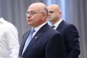 Πουλλαΐδης/"39 με 25 χρόνια πείρα!!!"