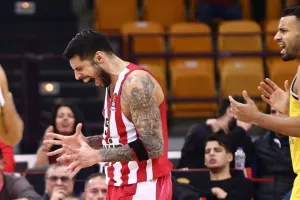 Πρίντεζης: «Χρειάζεται ταπεινότητα, δεν έχουμε δικαίωμα να κοιτάμε μακριά»