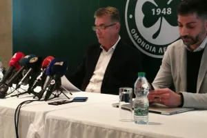 BOMBA Παπασταύρου/"Μου πρότειναν να εξαγοράσουμε παιχνίδια, είτε παίκτες, είτε διαιτητές!"