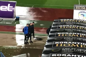 ΦΩΤΟΣ/Στο γήπεδο Ανόρθωση και Πάφος