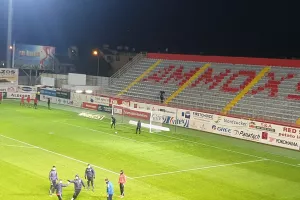 Πεντάρα… πρόκρισης η ΑΕΛ! (φώτος)
