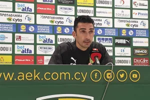 ΗΛΙΑΣ: "Αυτό είναι το ποδόσφαιρο..."