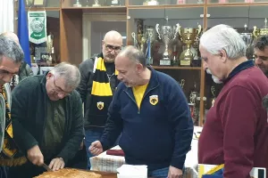 (Φώτος) Έκοψαν την πίτα οι ΑΕΚτζήδες 