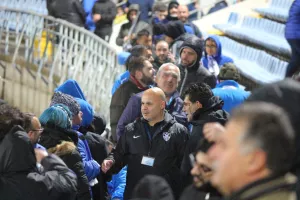 ΑΝΑΜΕΣΑ στον κόσμο