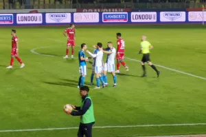 Οι Αργεντίνοι έβαψαν… "γαλάζιο" το ντέρμπι! (φώτος)