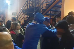 Μοναδικές στιγμές Πουλλαϊδη - κόσμου! (φώτος)