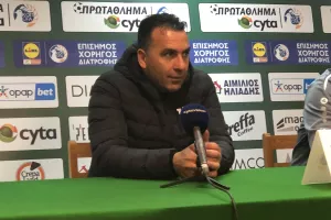 ΣΩΦΡΟΝΗΣ: "Αλίμονο να μην βελτιωνόμαστε σαν προπονητές"