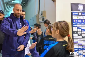 (Φώτος) Με τους παίκτες οι μικροί Απολλωνίστες