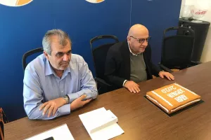 Κοπή βασιλόπιτας με Κούμα