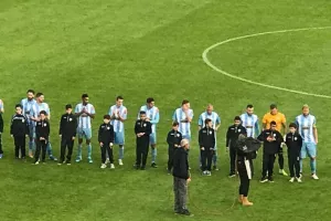 "Ερυθρόλευκο" διπλό και... ξεκάθαρο προβάδισμα! (Φώτος)