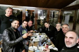 Διαφορετική... συνεδρία! 