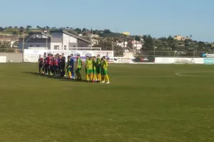 Νίκησε και ανέβηκε πρώτη! (φώτος)