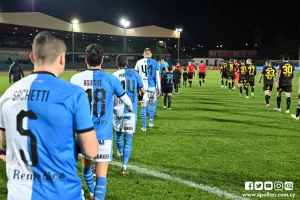 (Φώτος) Με τους παίκτες οι μικροί Απολλωνίστες