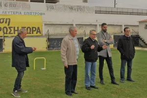 Ο Δήμαρχος Λύσης στην προπόνηση (φώτος)