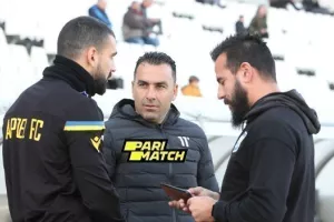 Μερκής... στον πάγκο Απόλλωνα (φώτος)