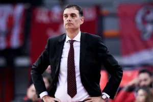 Μπαρτζώκας: "Ιδανικό να παίζουμε στο ελληνικό πρωτάθλημα, αλλά επί ίσοις όροις"