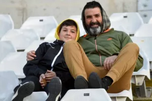 Δεύτερη νίκη και "γαλάζια" η πρόκριση... (φώτος)