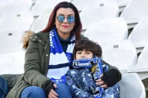 Δεύτερη νίκη και "γαλάζια" η πρόκριση... (φώτος)