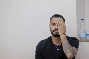 Πριν υπογράψει/Σάββας