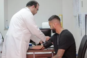 Πριν υπογράψει/Σάββας