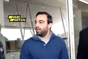 ΛΑΖΟΣ: "Αποκτήσαμε ένα μεγάλο ποδοσφαιριστή και αργότερα μάθαμε για Γκολομπάρτ"