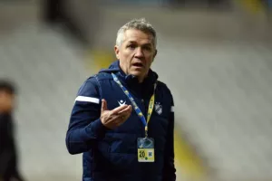 Είναι ναι... 