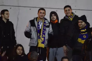 ΑΠΟΕΛ με εμφάνιση, ΓΚΟΛ και τρίποντο! (φώτος)