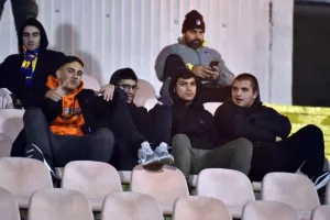 ΑΠΟΕΛ με εμφάνιση, ΓΚΟΛ και τρίποντο! (φώτος)