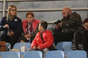 "Οξυγόνο" για ΕΝΠ, "βυθίζεται" η Δόξα! (φώτος)
