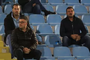 "Οξυγόνο" για ΕΝΠ, "βυθίζεται" η Δόξα! (φώτος)