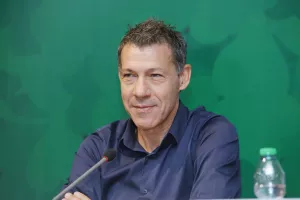 ΝΙΚΗ ή μεταγραφή;