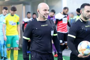 Τρία γκολ (και τρία δοκάρια!) και... βλέπει πρόκριση (φώτος)