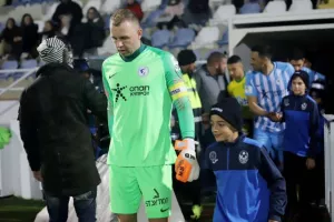 ΑΕΚΑΡΑ… με τρελή ανατροπή και καρέ Τρισκόφσκι!! (φώτος) 