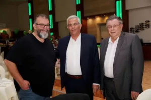 Ομόνοια/ΚΛΙΚΣ από το Χριστουγεννιάτικο χορό