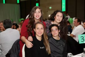 Ομόνοια/ΚΛΙΚΣ από το Χριστουγεννιάτικο χορό
