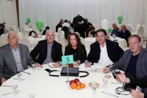 Ομόνοια/ΚΛΙΚΣ από το Χριστουγεννιάτικο χορό