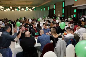 Ομόνοια/ΚΛΙΚΣ από το Χριστουγεννιάτικο χορό
