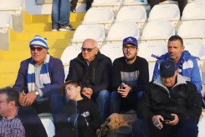 ΦΩΤΟΣ/Ο κόσμος στο ντέρμπι 