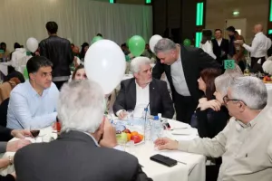 Ομόνοια/ΚΛΙΚΣ από το Χριστουγεννιάτικο χορό