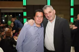 Ομόνοια/ΚΛΙΚΣ από το Χριστουγεννιάτικο χορό
