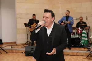 Ομόνοια/ΚΛΙΚΣ από το Χριστουγεννιάτικο χορό
