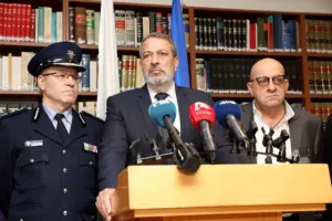 Ολοκληρώθηκε η σύσκεψη στο Υπουργείο (φώτος/βίντεο)
